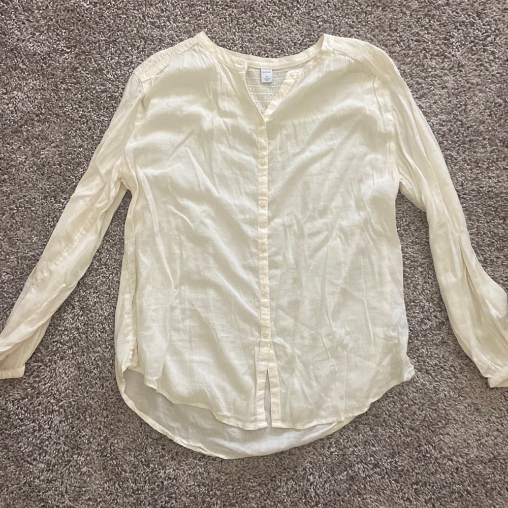 Old navy shirred button down blouse
